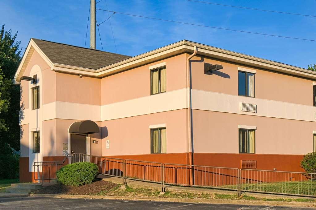 Suburban Studios Louisville East Zewnętrze zdjęcie